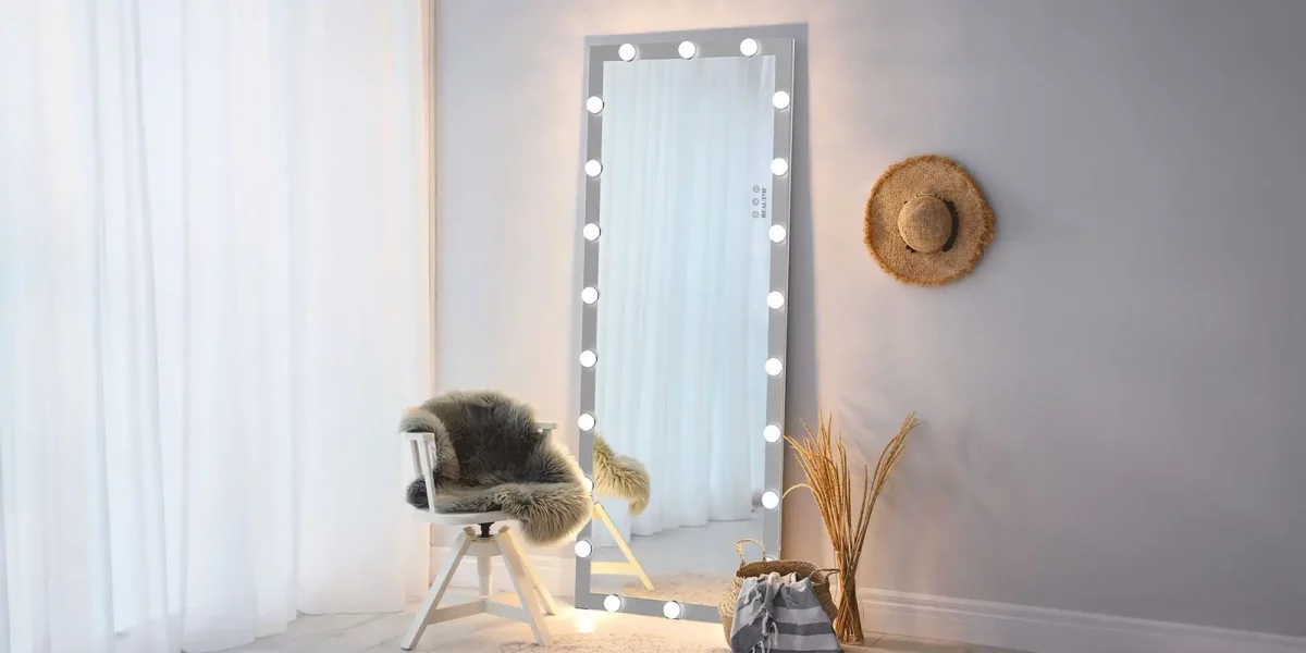 Hollywood Full Length Mirror with Lights with Tounch Control - Image 4