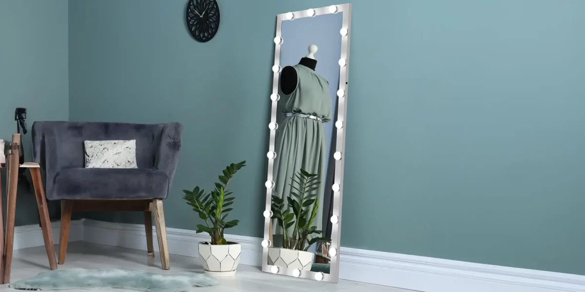 Hollywood Full Length Mirror with Lights with Tounch Control - Image 5