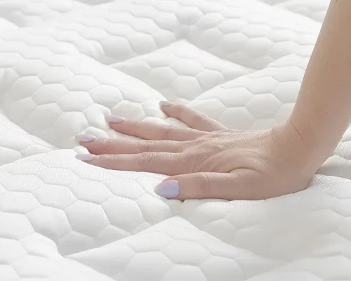 Brooklyn-Bedding-13-Aurora-Luxe-Cooling-04