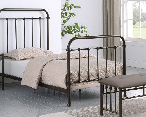Livingston-Bed-18